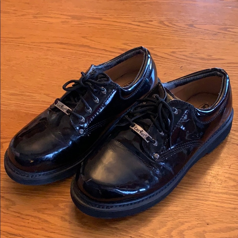 Men’s Shiny Patent Leather Dress Shoes Sz 11